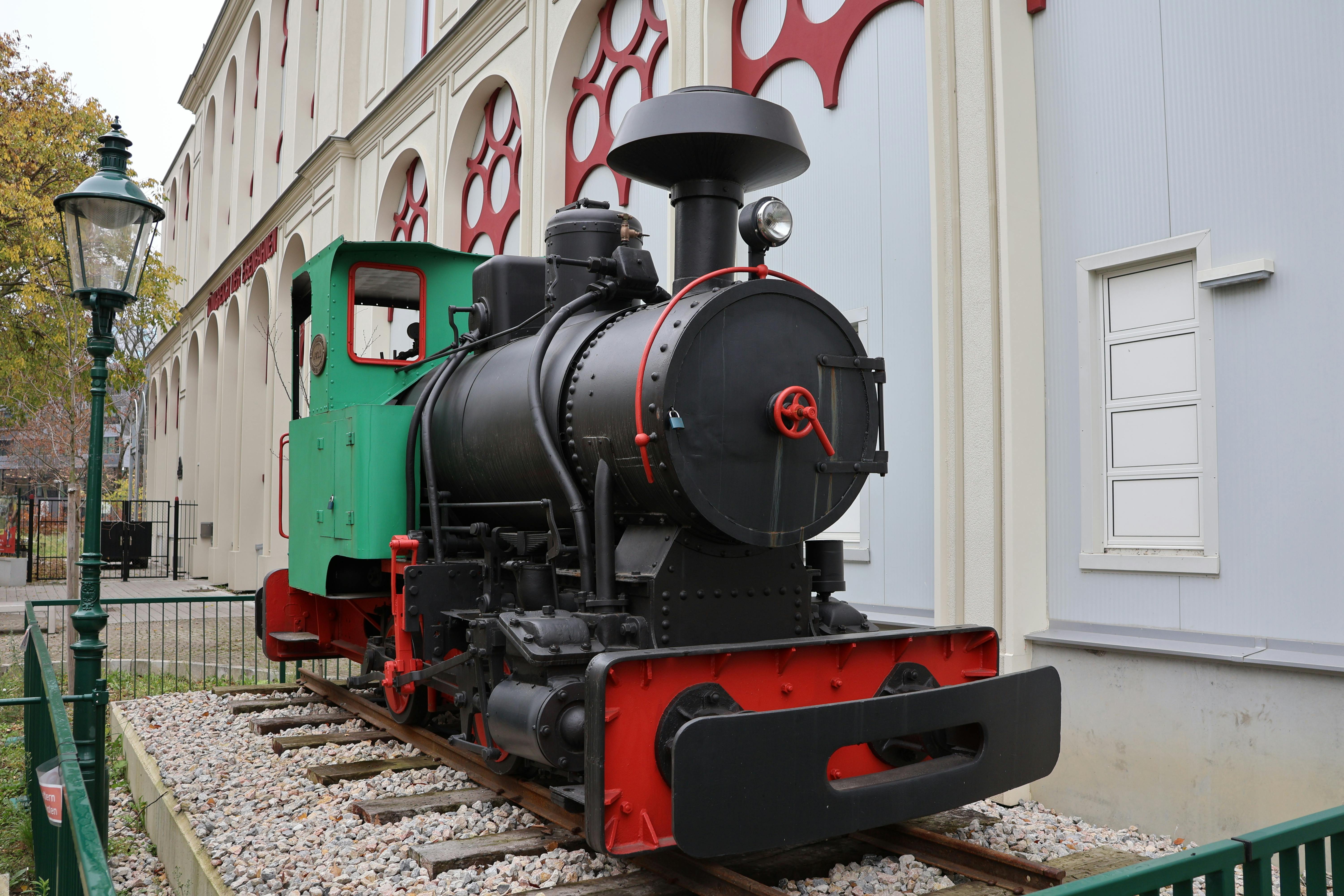 Tokyo Station historic architecture